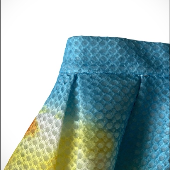 Jacquard A-Line Pleated Midi skirt, size Medium - Picture 11 of 12